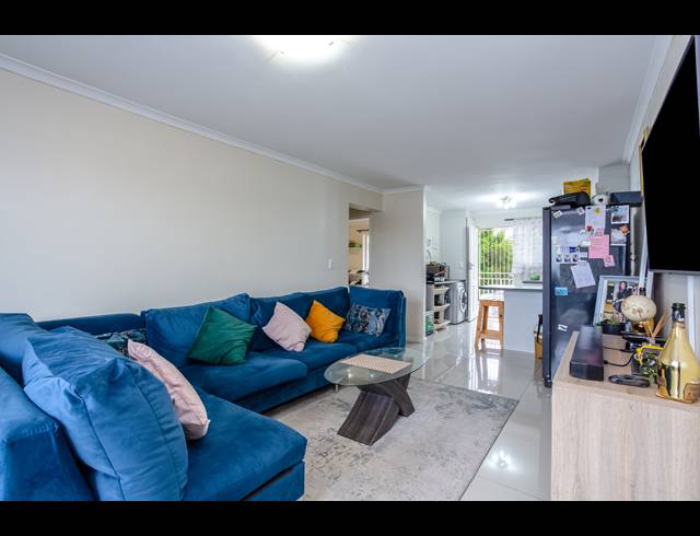 2 BEDROOM APARTMENT RENTED IN DIEP RIVER